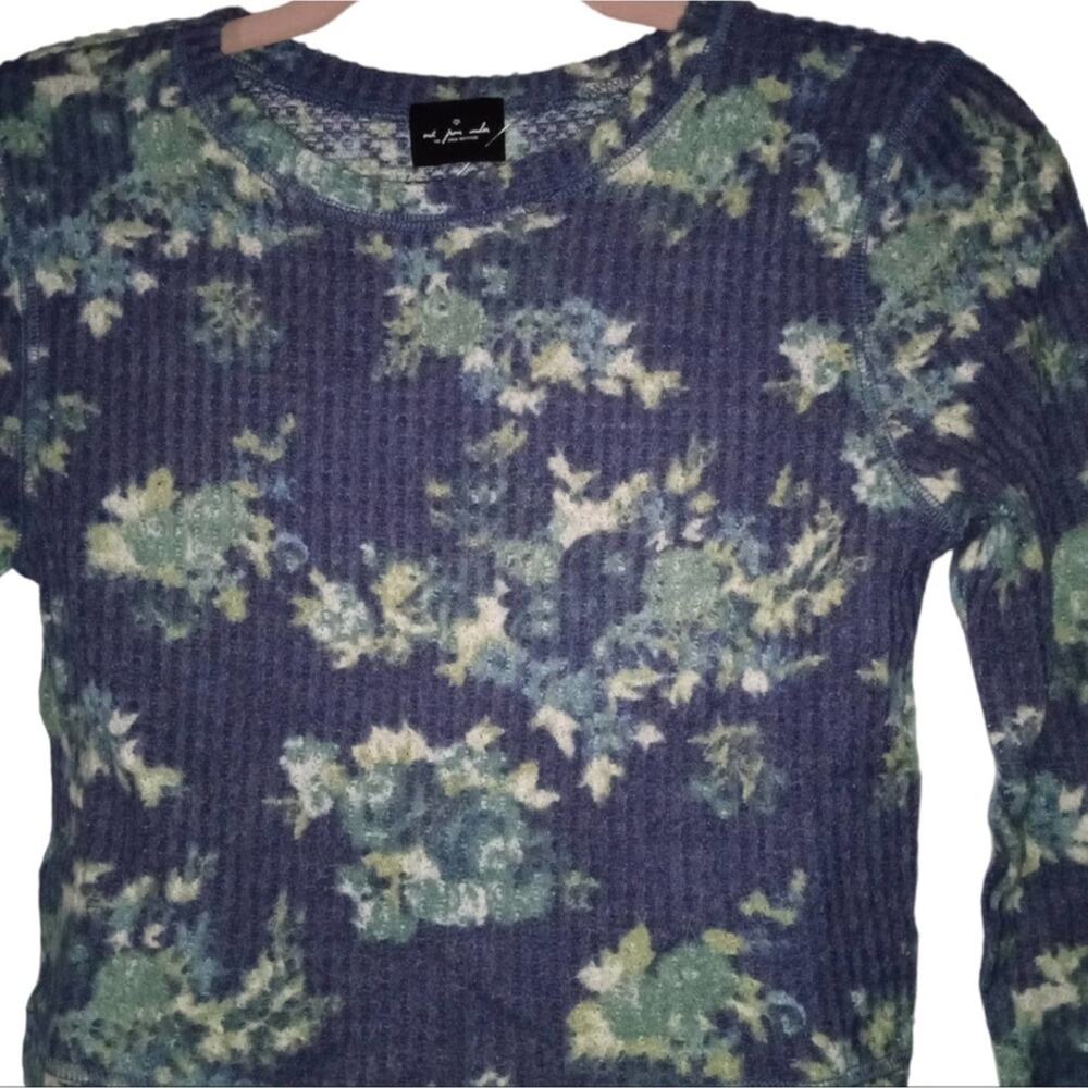 [B3] Urban Outfitters Crop Floral Long Sleeve Top - Picture 4 of 4